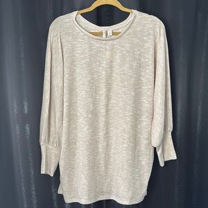 Women's Cream Top